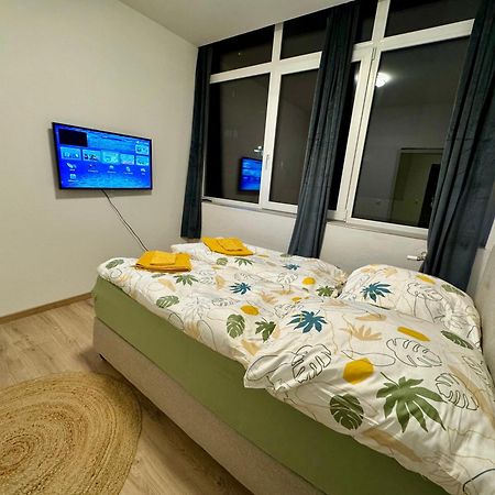 City Ferien Wohnungen 3 Розенхайм Екстериор снимка